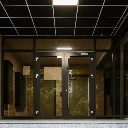 Zen 2 With Balcony Daire Bükreş