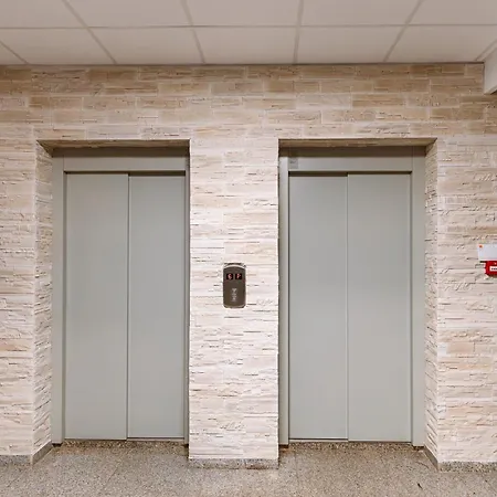 Zen 2 With Balcony Apartman